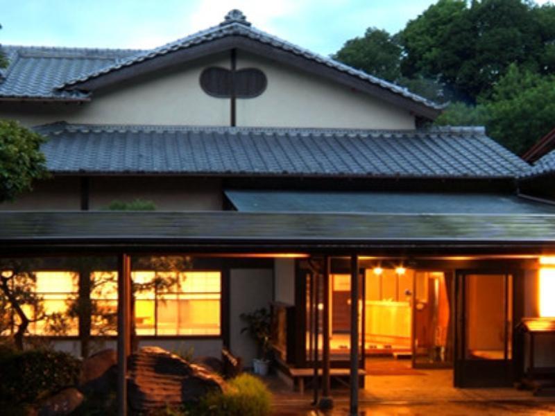 Kaiseki Ryokan Ashikari Yugawara Exterior photo